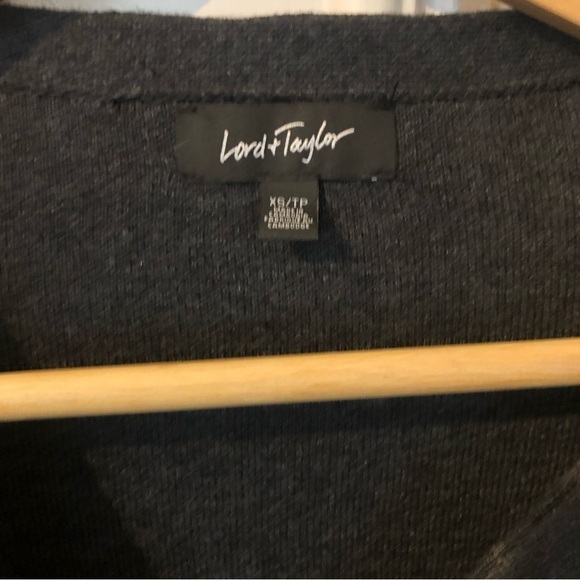 LORD and Taylor Cotton Wool Blend Knit V-Neck  Neutral Tunic Top XS - Picture 3 of 9